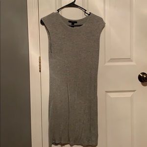 Grey short sleeve dress
